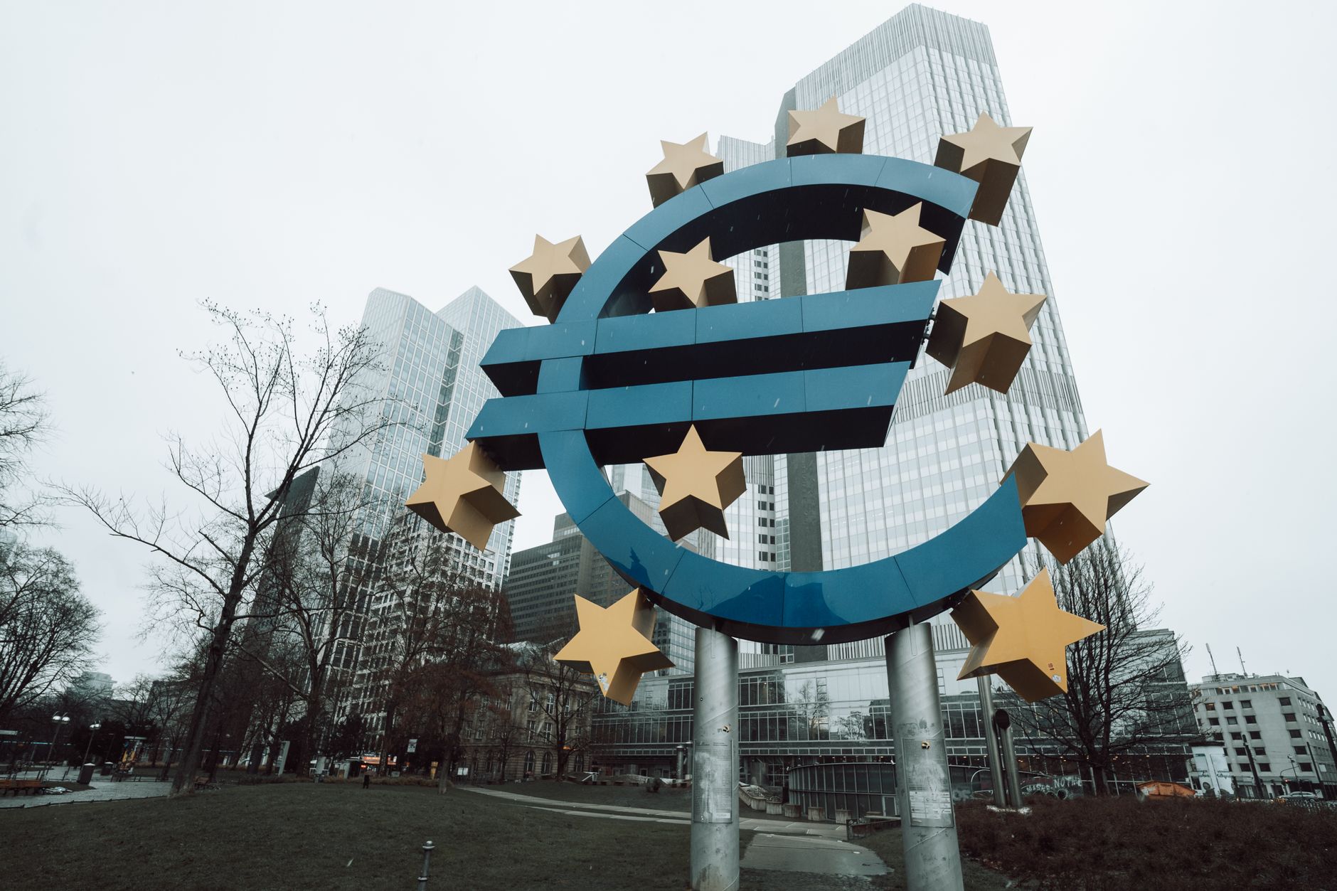 EBA Submits Priorities for European Commission Review of MiCA Regulation