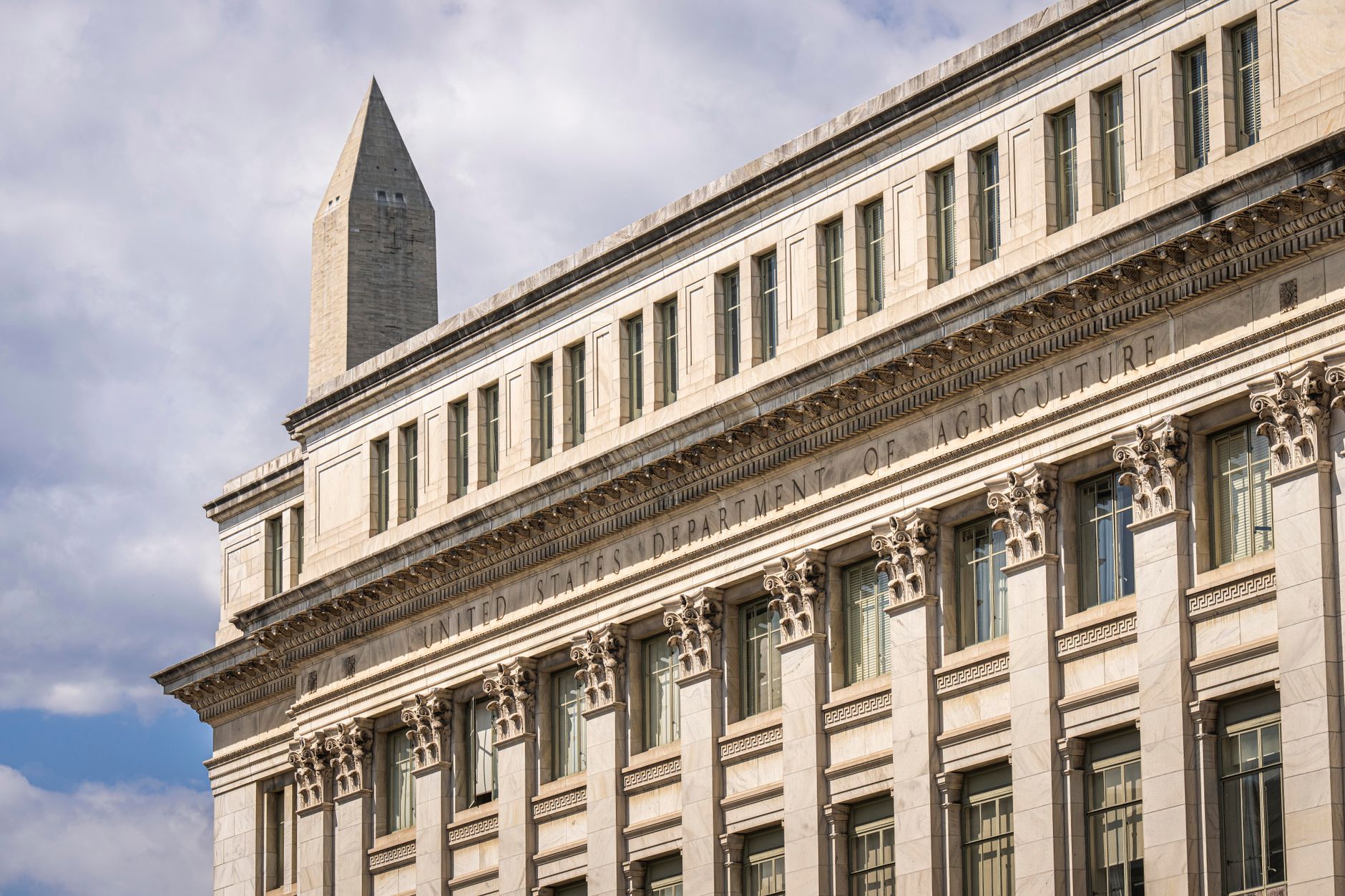 SEC Schedules Public Roundtable on Machine-Understandable Data and Super Intelligence
